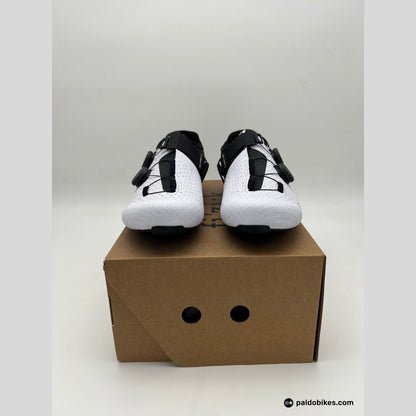 Fizik Vento Stabilita Carbon - White Black