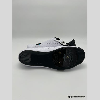 Rapha Classic Shoes - White   - Paldo Bikes Shop Bacoor Cavite